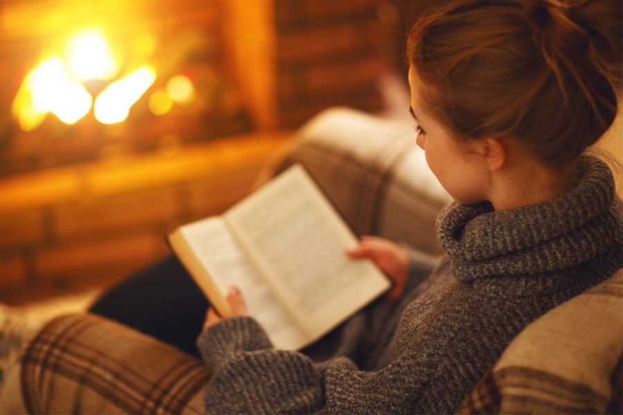 Books+to+Cozy+Up+to+During+Christmas